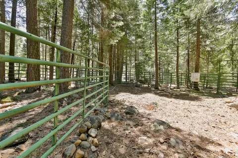 7596 Brokeoff Meadows Rd, Shingletown, CA 96088 photo 32