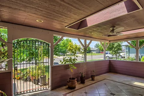 1340 Grouse Dr, Redding, CA 96003 photo 2