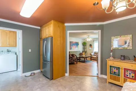 1576 Santa Fe Ave, Redding, CA 96003 photo 11