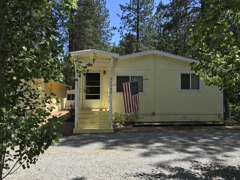 21523 Riverview Dr, Lakehead, CA 96051 photo 1