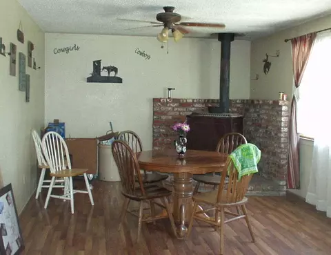 12830 Glasgow Dr, Red Bluff, CA 96080 photo 4