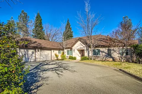 15850 Texas Springs Rd, Redding, CA 96001 photo 2