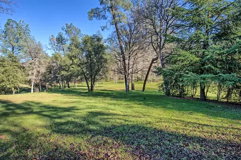 15850 Texas Springs Rd, Redding, CA 96001 photo 10