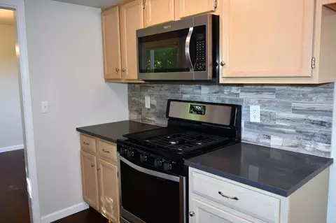 2515 Howard Dr, Redding, CA 96001 photo 5