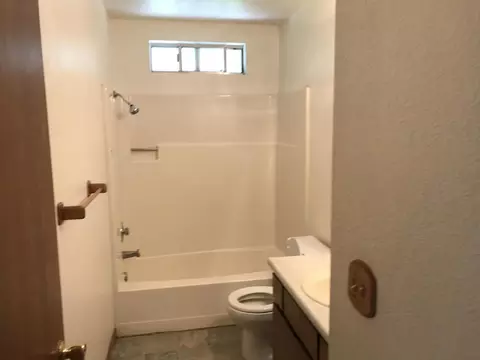 1379 Bobwhite Way, Redding, CA 96003 photo 10