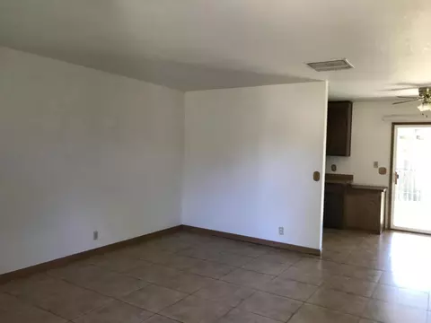 1379 Bobwhite Way, Redding, CA 96003 photo 3