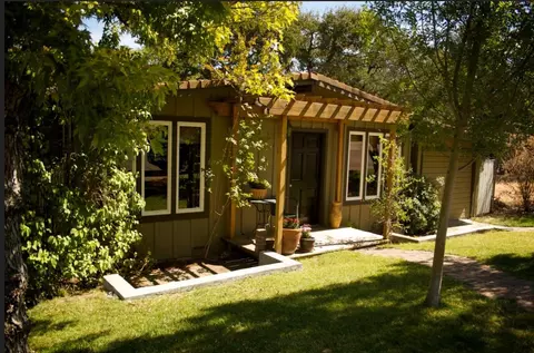 1555 Mesa, Redding, CA 96001 photo 1