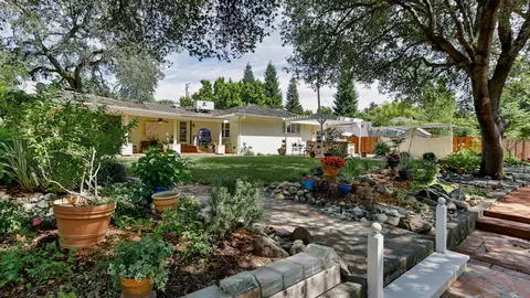 3748 Cheryl Dr, Redding, CA 96002 photo 36