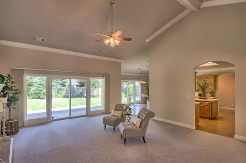 2866 Pacific Ave, Redding, CA 96002 photo 4