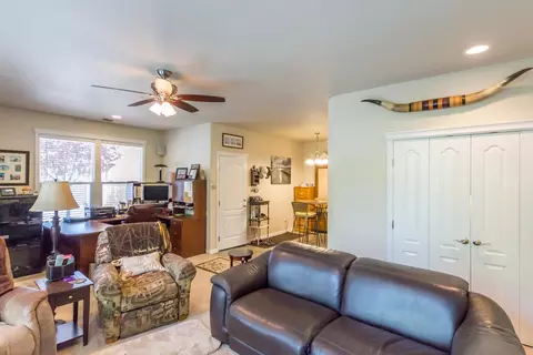 663 State St, Redding, CA 96001 photo 7