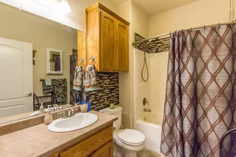 663 State St, Redding, CA 96001 photo 15