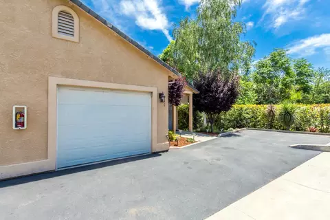 663 State St, Redding, CA 96001 photo 28