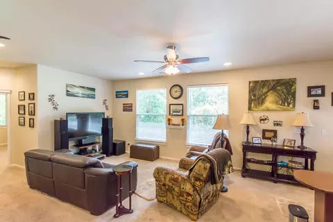 663 State St, Redding, CA 96001 photo 5
