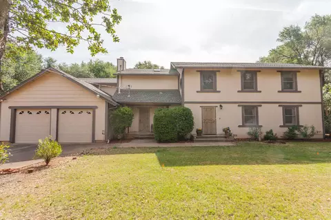 5043 Woodview, Redding, CA 96002 photo 2