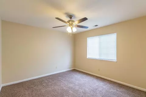 165 Danbury Dr, Redding, CA 96003 photo 10
