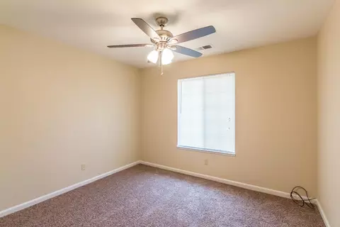 165 Danbury Dr, Redding, CA 96003 photo 11