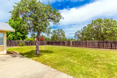 165 Danbury Dr, Redding, CA 96003 photo 14