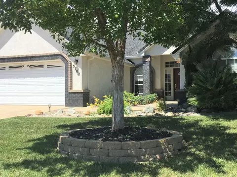 5702 Constitution Way, Redding, CA 96003 photo 1