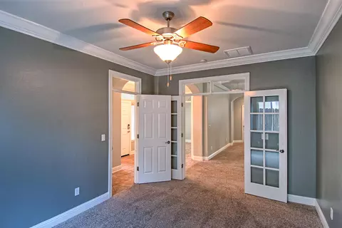 634 Casa Buena St, Redding, CA 96003 photo 14