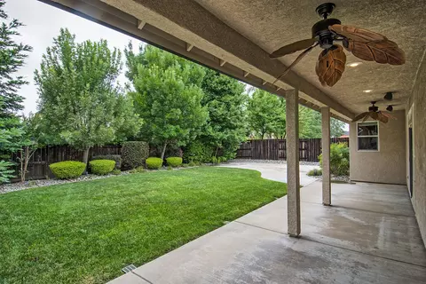 634 Casa Buena St, Redding, CA 96003 photo 27