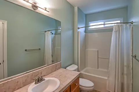 634 Casa Buena St, Redding, CA 96003 photo 17