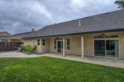634 Casa Buena St, Redding, CA 96003 photo 29