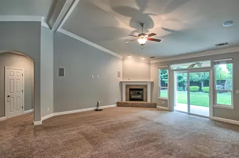 634 Casa Buena St, Redding, CA 96003 photo 9