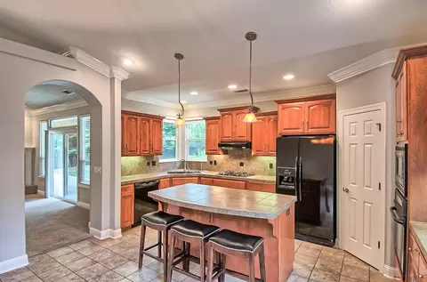 634 Casa Buena St, Redding, CA 96003 photo 11