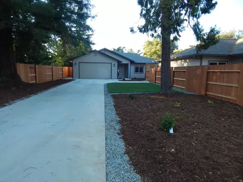 1736 Mill St, Anderson, CA 96007 photo 2