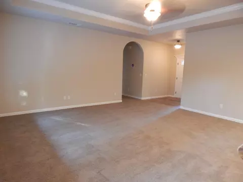 1736 Mill St, Anderson, CA 96007 photo 7