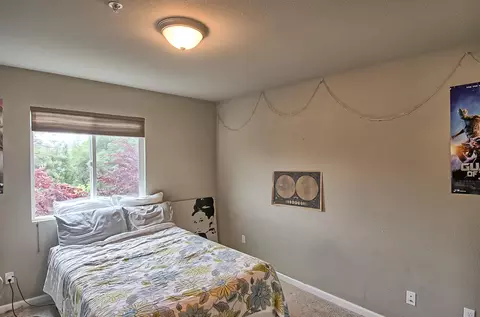3245 Bridgewater Ct, Redding, CA 96003 photo 9