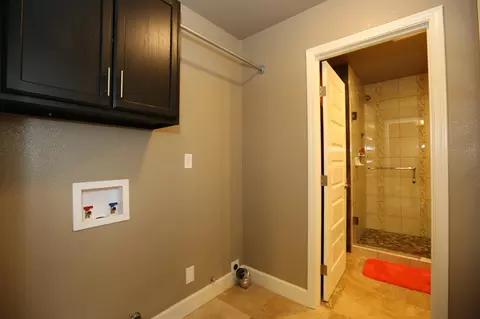 2086 Alden Ave, Redding, CA 96002 photo 17