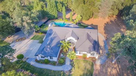 8019 Sawwood Ct, Redding, CA 96001 photo 16