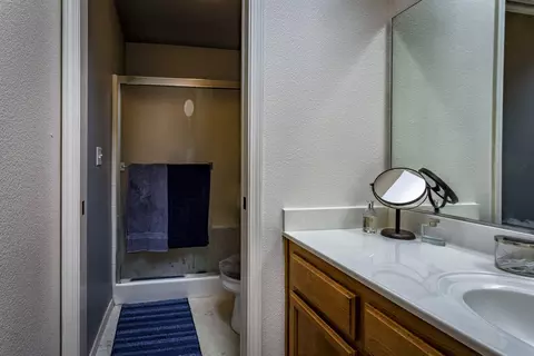 554 Springer Dr, Redding, CA 96003 photo 8