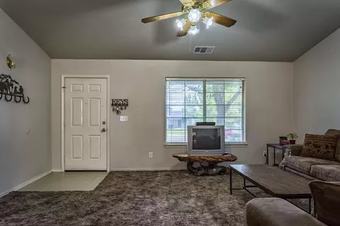 554 Springer Dr, Redding, CA 96003 photo 6