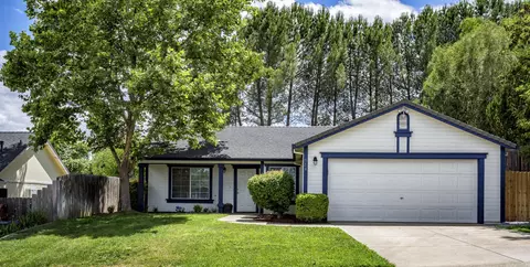 554 Springer Dr, Redding, CA 96003 photo 1