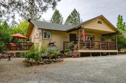 16249 North St, Redding, CA 96001 photo 33