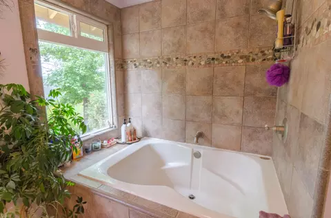 16249 North St, Redding, CA 96001 photo 21