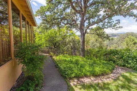 1780 Ridge Dr, Redding, CA 96001 photo 27