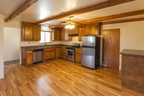 1780 Ridge Dr, Redding, CA 96001 photo 5