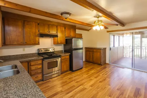1780 Ridge Dr, Redding, CA 96001 photo 4