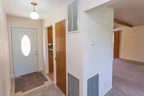 1780 Ridge Dr, Redding, CA 96001 photo 3