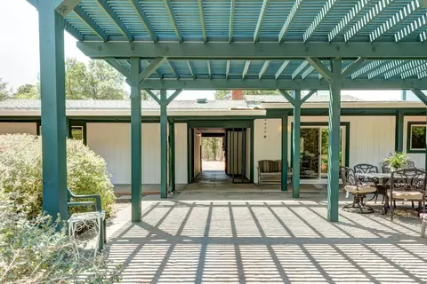 10637 Green Oaks Ln, Redding, CA 96003 photo 47