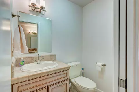 10637 Green Oaks Ln, Redding, CA 96003 photo 40