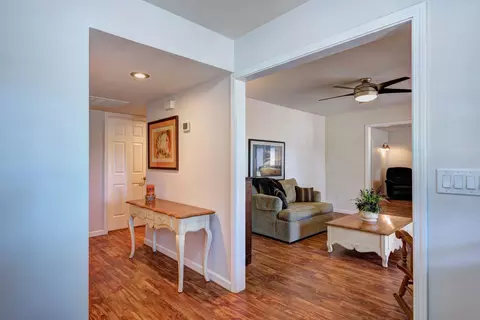 10637 Green Oaks Ln, Redding, CA 96003 photo 3