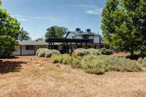 10637 Green Oaks Ln, Redding, CA 96003 photo 57