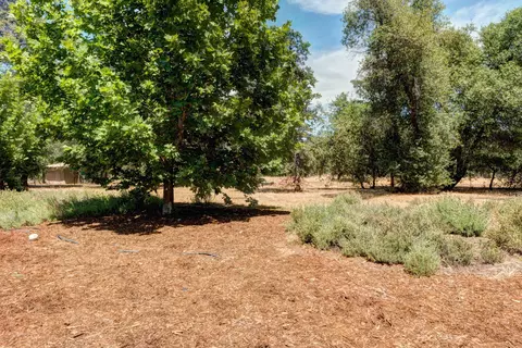 10637 Green Oaks Ln, Redding, CA 96003 photo 52