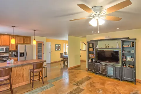 1786 Sterling Dr, Redding, CA 96003 photo 6