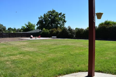 584 Sykes Ave, Red Bluff, CA 96080 photo 32