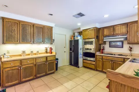 2441 Carnelian Way, Redding, CA 96003 photo 9